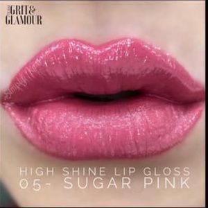 Farmasi high shine lip gloss sugar pink shade 05